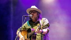 WILCO EN EL BOTÁNICO PONE EL VERANO SOBRE RUEDAS